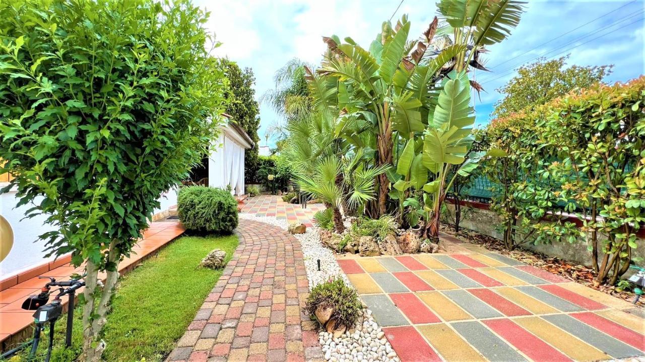 Salento Sunny House Villa Leporano Bagian luar foto